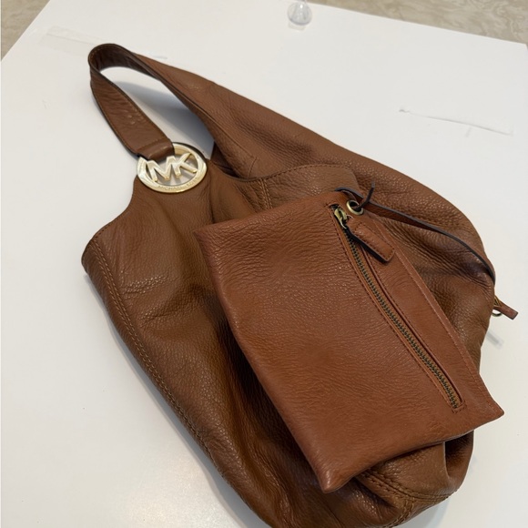 MICHAEL Michael Kors Tan Leather Hobo Bag with Pouch - Picture 13 of 16